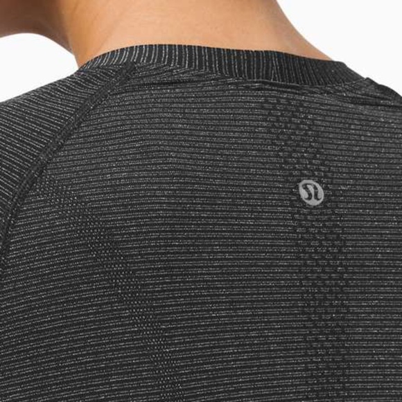 Lululemon Swiftly Tech Long Sleeve Top in Shine Black and Silver (Size 8) - Picture 3 of 8